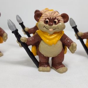 Vintage Star Wars Figures Wicket Ewok Disney Star Tours LFL Foot Number 1234 807